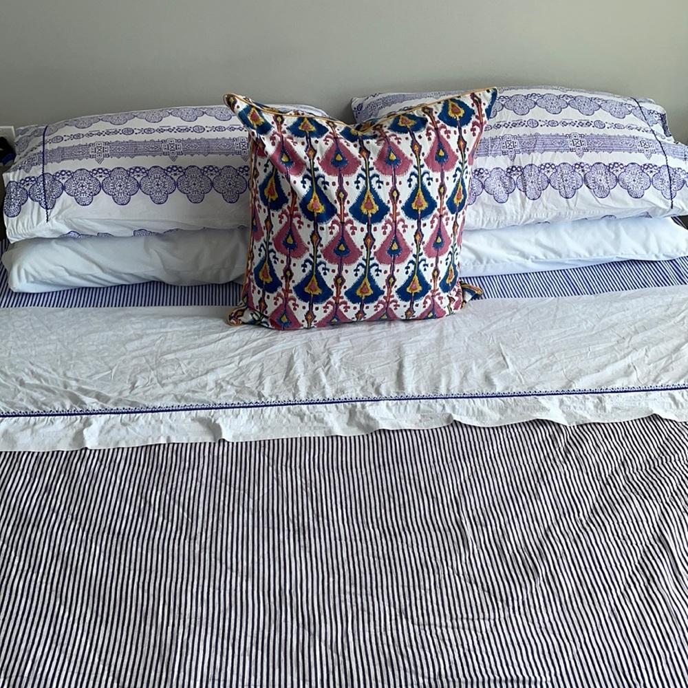 Roller Rabbit King Bed Set